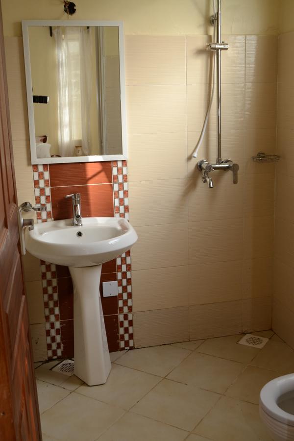 Elegant Comfy Rooms- Jkia Nairobi Bagian luar foto